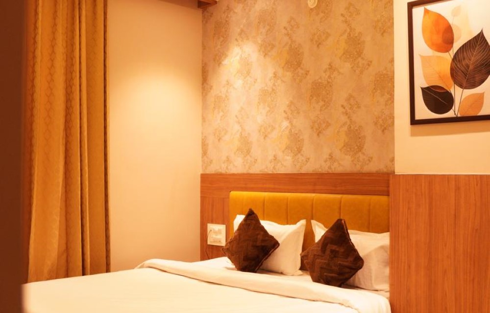 Hotel Aashiyana